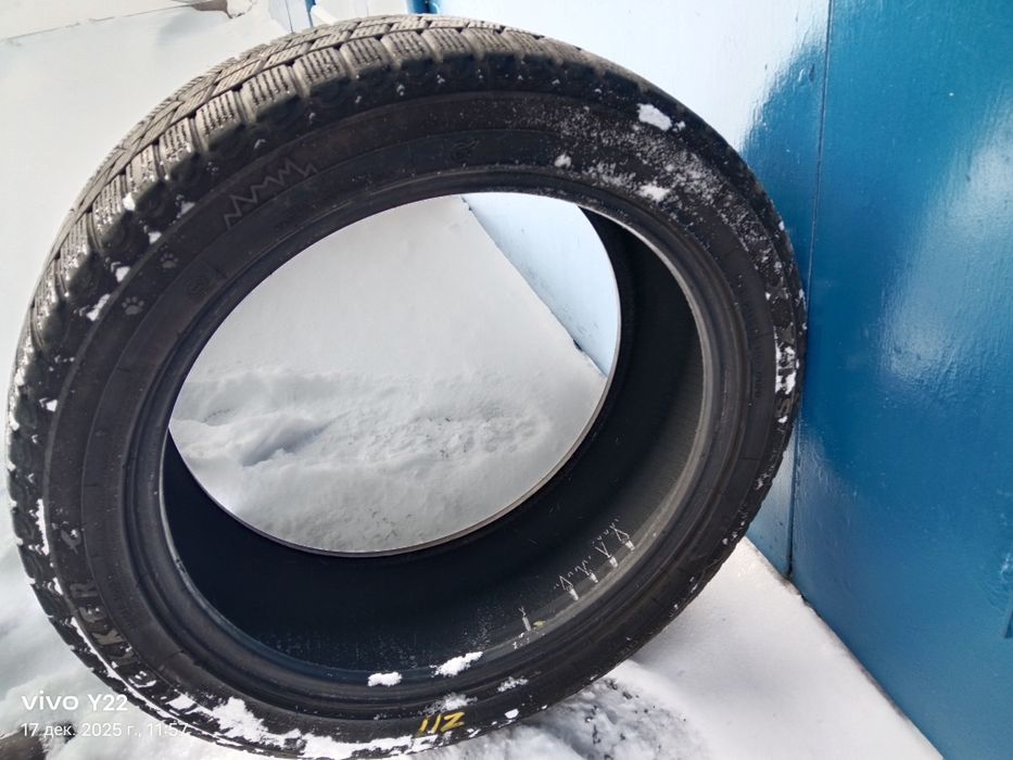 Продам зимнию резину