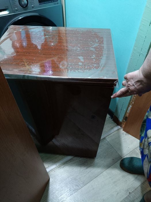 Швейную машину продам