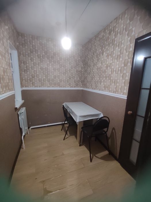 Екі бөлмелі времянка жалданады