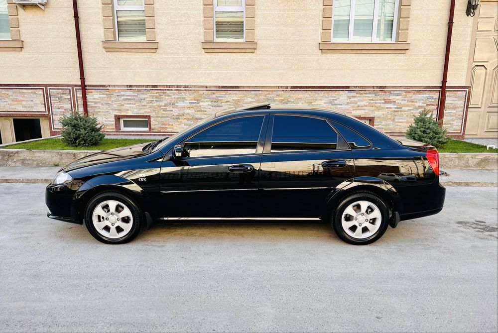 Jentra 2020-yil 3-poz Elegant Plyus Qora (GBO) Kraska Toza