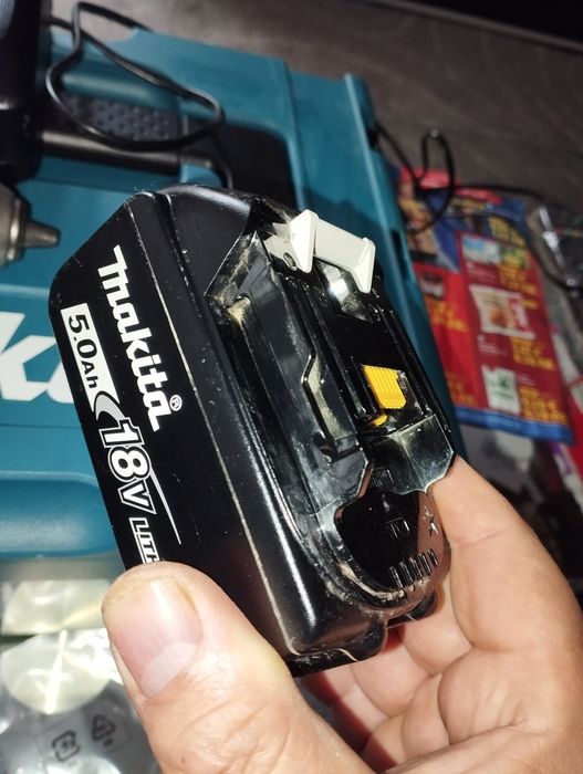 Чисто нов винтоверт на макита