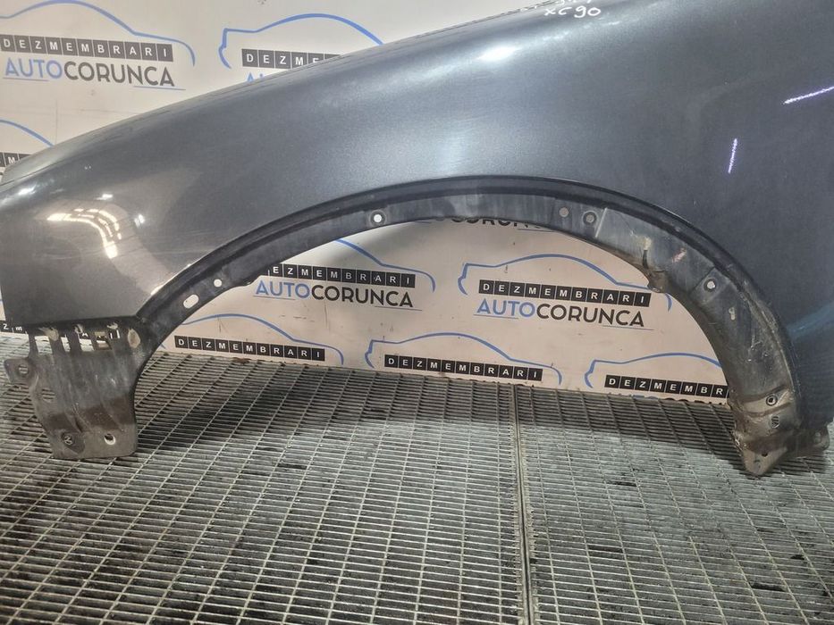 Aripa Stanga Fata Volvo XC90 Facelift 2007 - 2014 4 Usi NEGRU (914)
