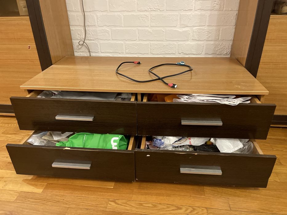 Модульная стенка горка в гостиную/зал