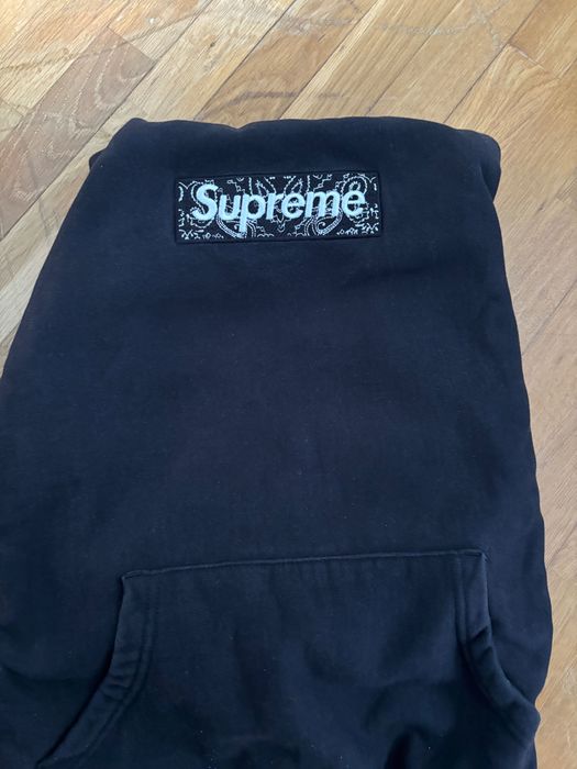 Supreme hoodie bandana box logo black
