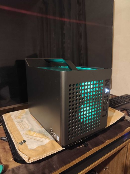 Lenovo Legion i5-8400/GTX 1060 3GB / 16GB RAM / SSD 1TB/ 2x HDD 1TB