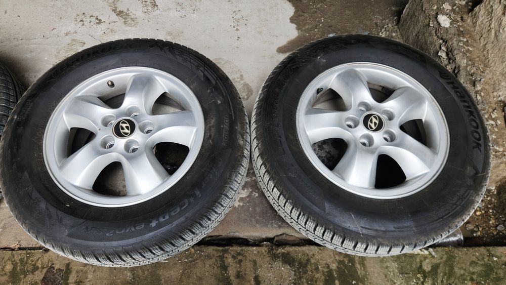 Джанти 16 цола Hyundai зимни гуми 215 70 16 Hankook