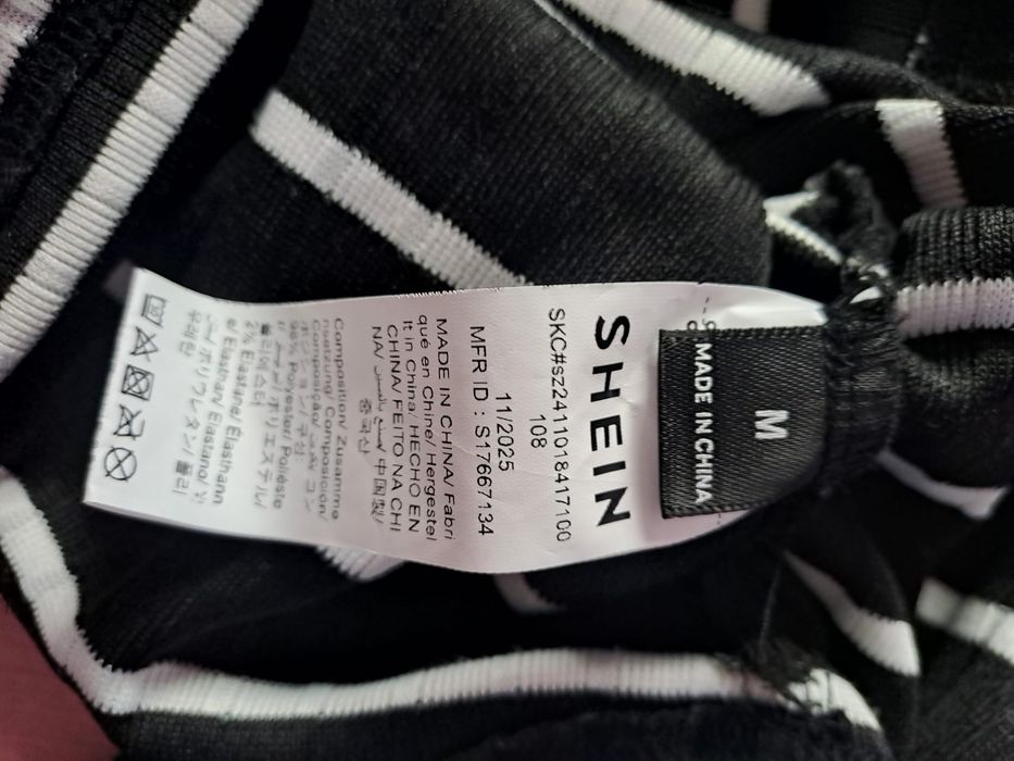 Bluza cu dungi ,noua.