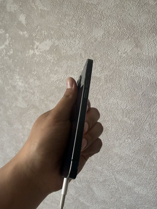 iphone 13 128 царапина бар