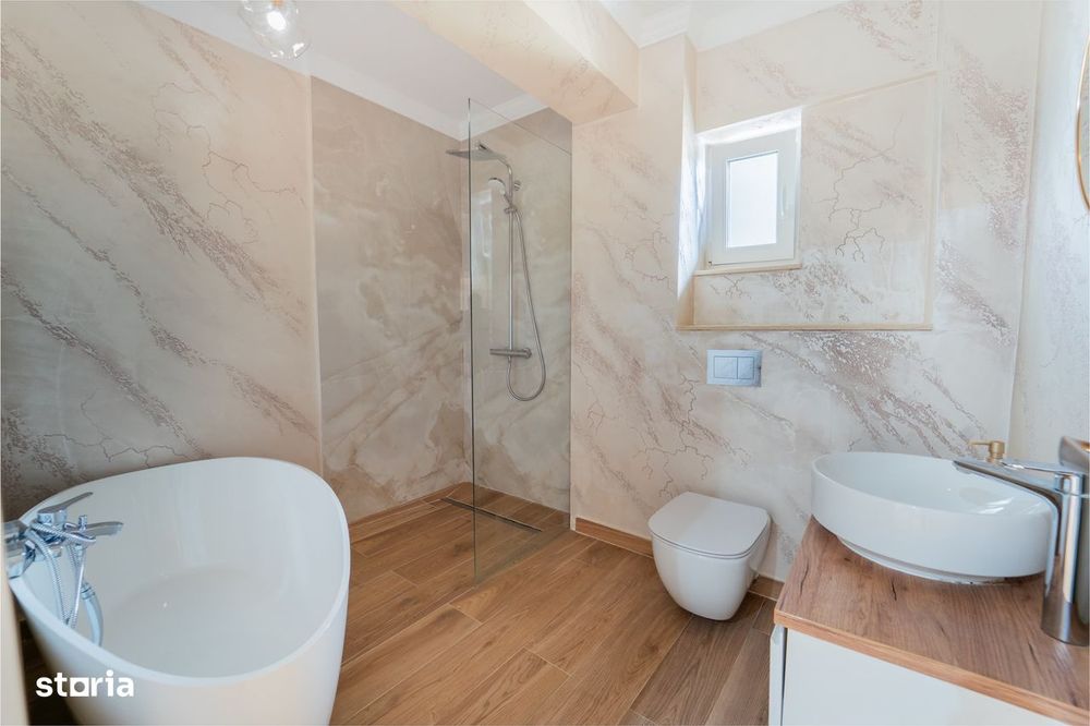 Apartament 4 camere 2locuri parcare, balcoane și lift