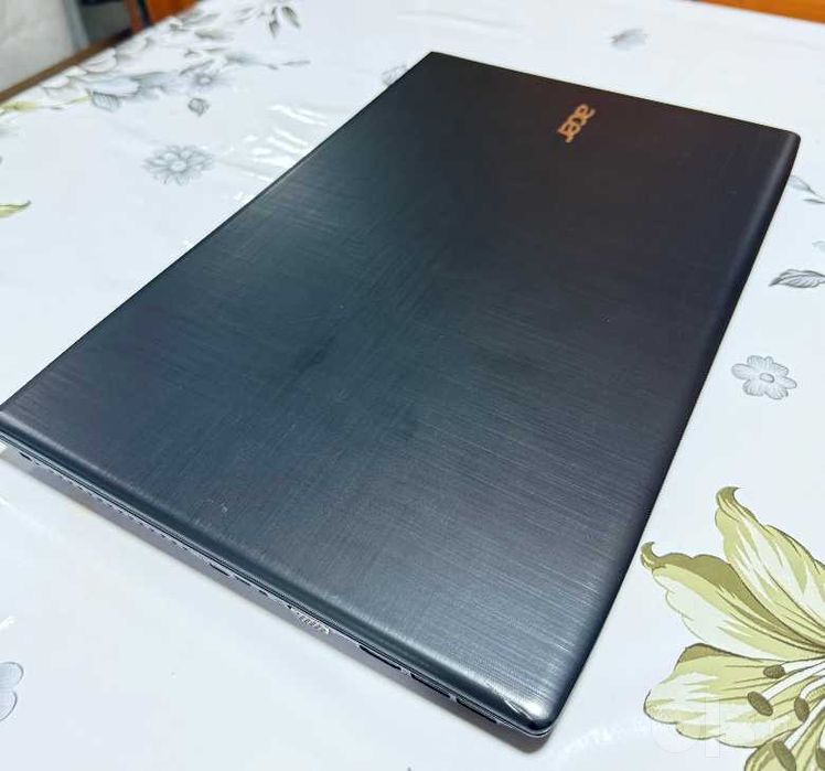 Ноутбук Acer Aspire E5-575G