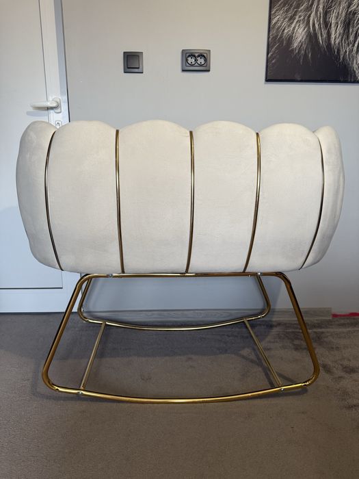 Бебешко люлеещо се креватче lux