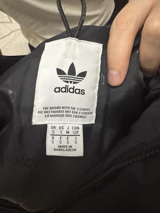 Зимняя куртка адидас оригинал