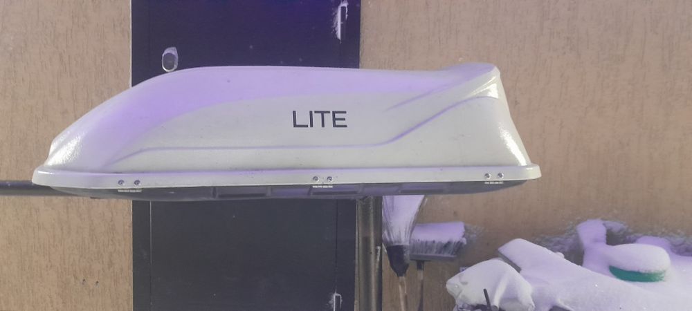 Продам автобокс. 250 Литров.