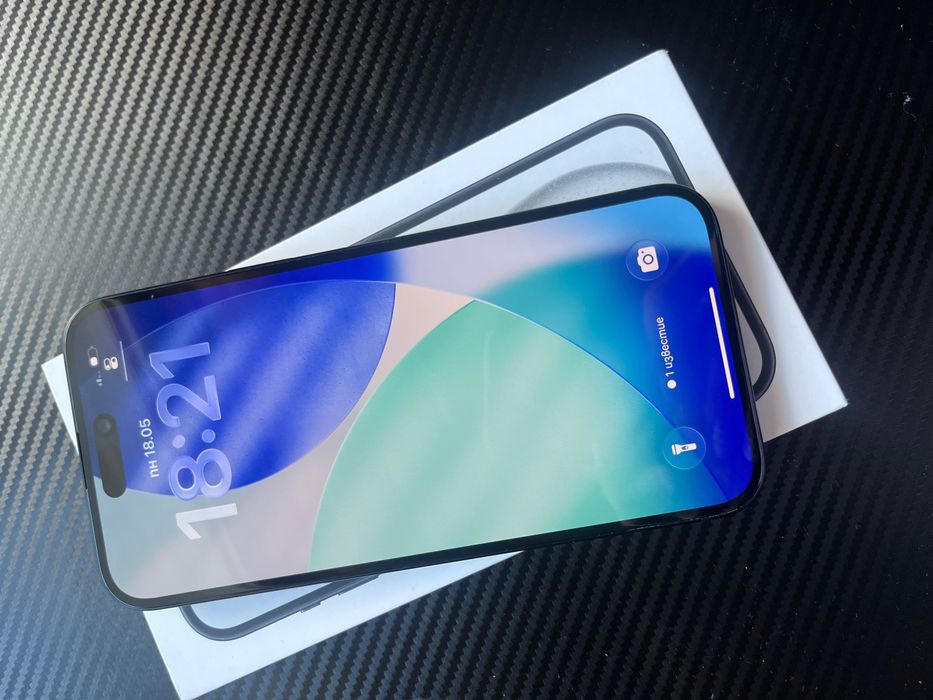 iPhone 15 Plus апарат+зарядно