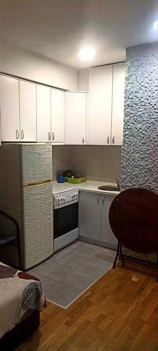 Дава се под наем Двустаен апартамент в Бургас, Лазур - 51 кв.м за 193.8 € - Снимка #2