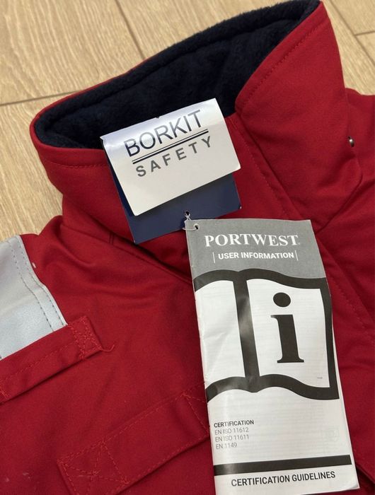 Комбинезон куртка