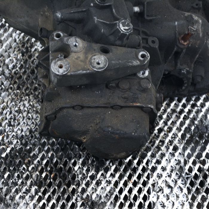 Cutie viteze opel astra g 1.6 8v