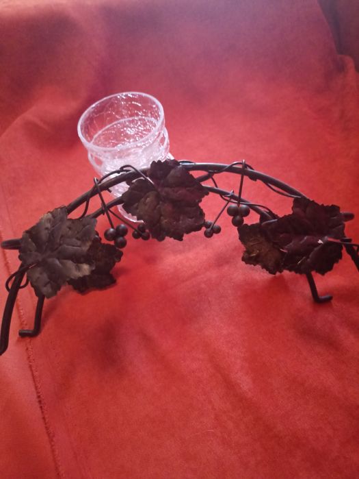 Подсвечник "Виноградная лоза"