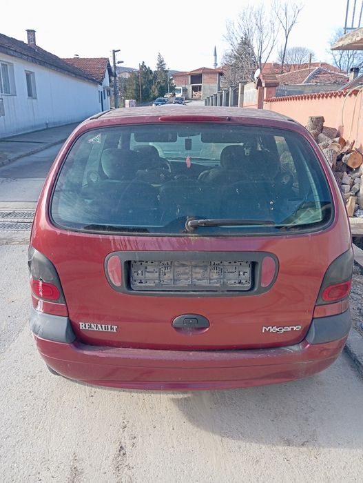 Рено Меган Ценик  2.0 Бензин. Газ за ЧАСТИ или ЦЯЛ