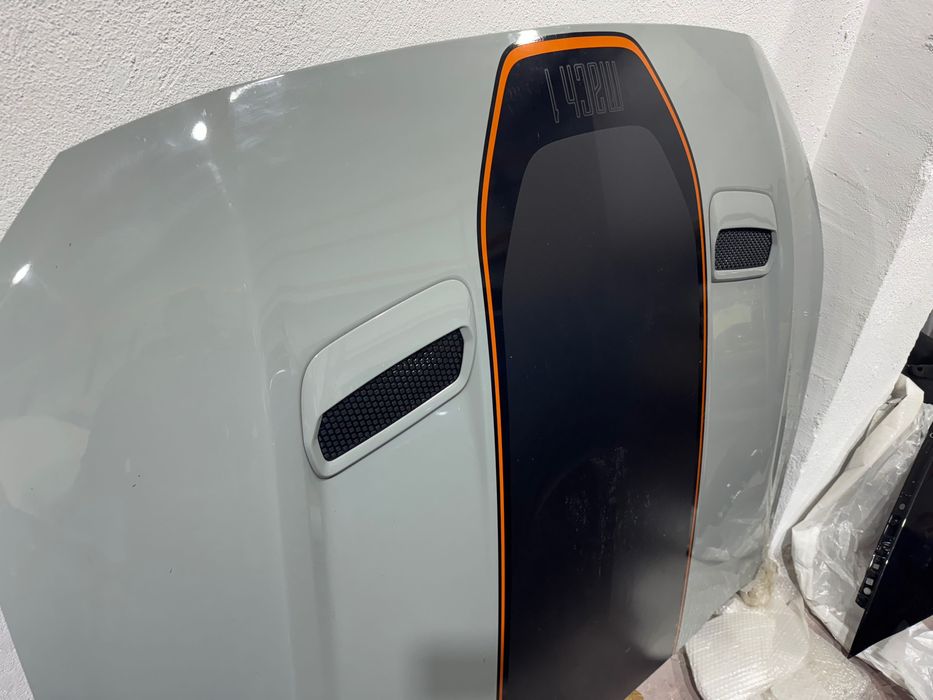 Алуминиев оригинален капак Ford mustang 2018+