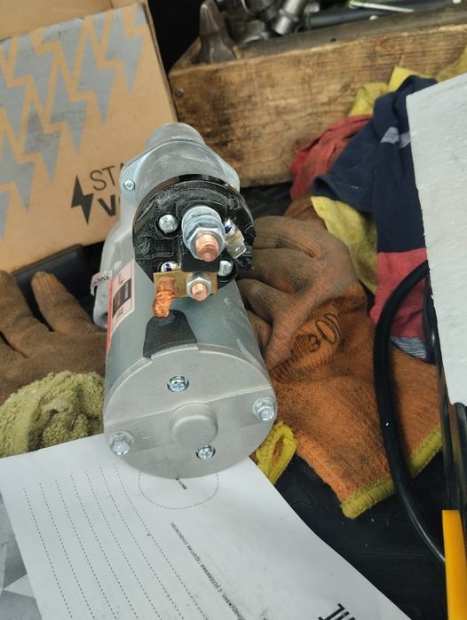 Продам новый стартер на Ваз 2115