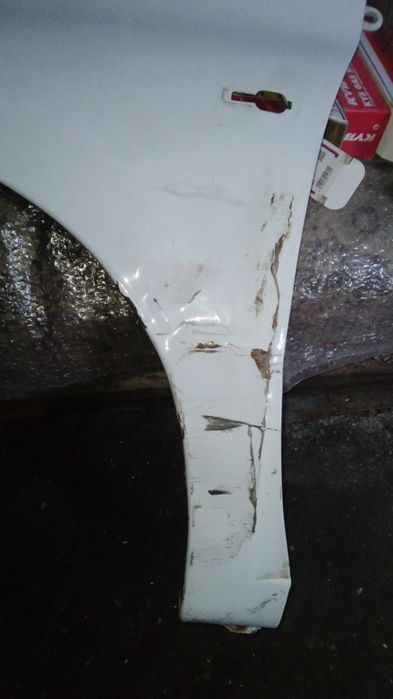 Переднее левое крыло  гранта