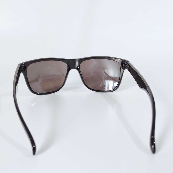 Продам солнцезащитные очки крутые