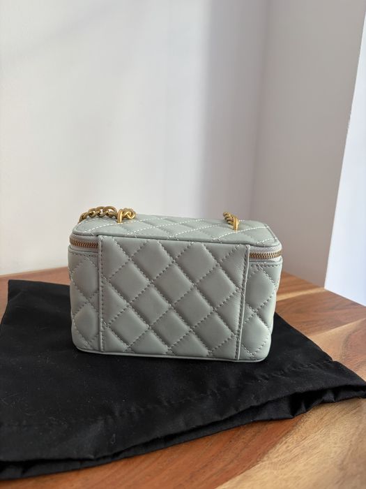 Geanta Chanel Vanity