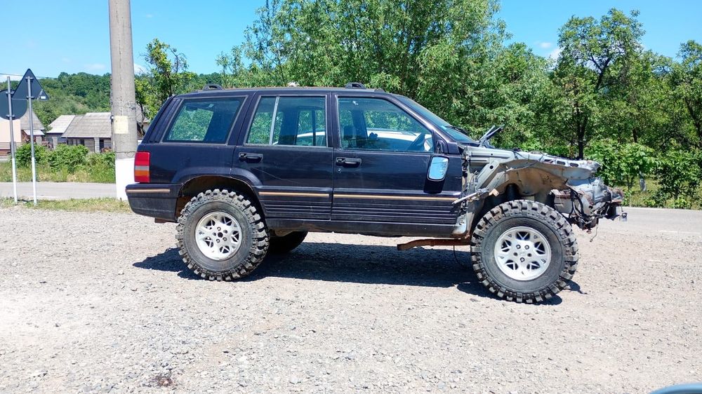 Dezmembrez jeep zj