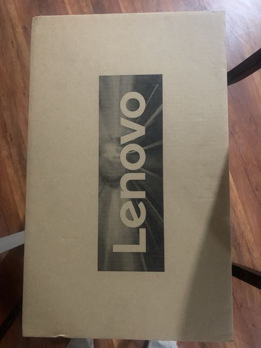 Lenovo V15 Noutbuk