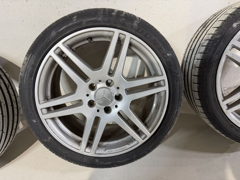 Оргинални джанти за Мерцедес 18-ки АМГ с чисто нови гуми