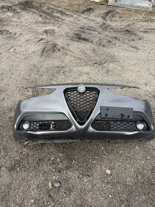Предна броня Alfa Romeo Stelvio 2019год.