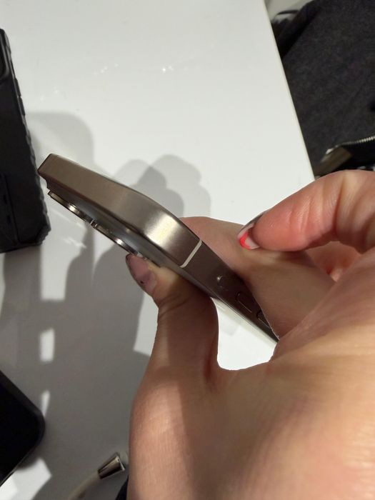 Iphone 15pro, 256gb, baterie 88%