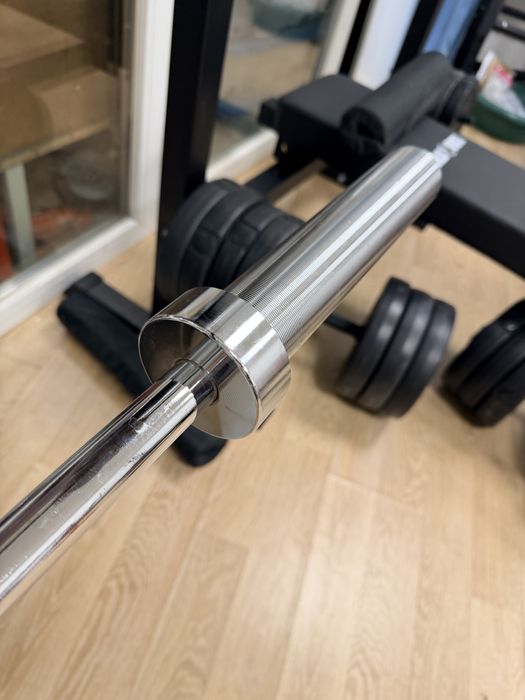 Bara Olimpica noua, 50 mm, 9 kg. 150 cm pret 350 lei, am si Discuri
