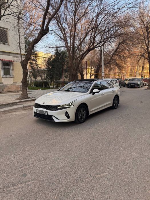 Kia K5. 2021. Tozza. Panaramma lyuk