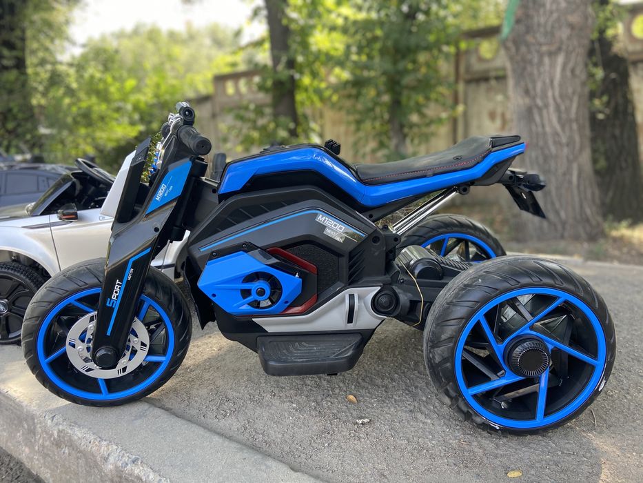 Сатылад детская машина электромобиль