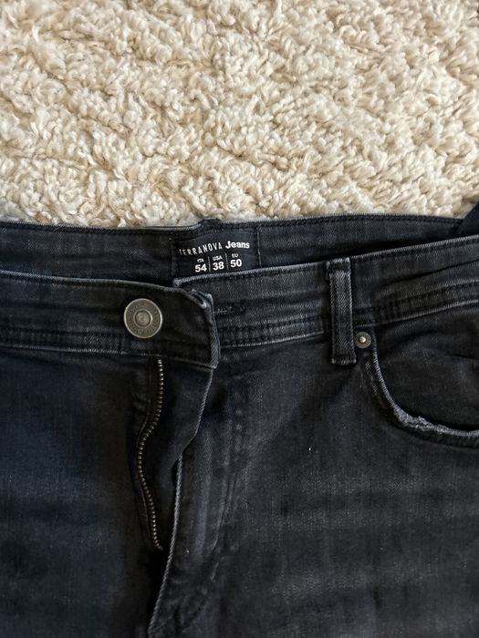 Blugi barabati Terranova si LC WAIKIKI