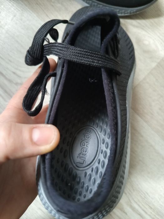 Дамски обувки за спорт Crocs