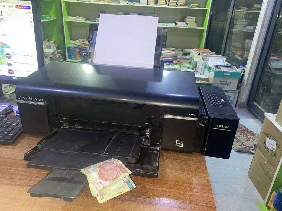 EpsonL805 printir  toʻliq ishlaydi