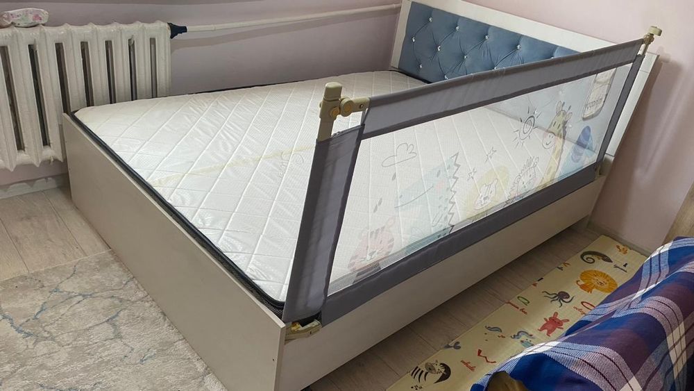 срочно продается спальный кровать