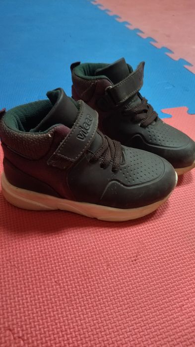 обувь  кроссовки фирма ccoотличном.                                .