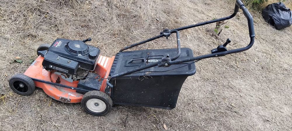 Косачка  Hobda Самоходна