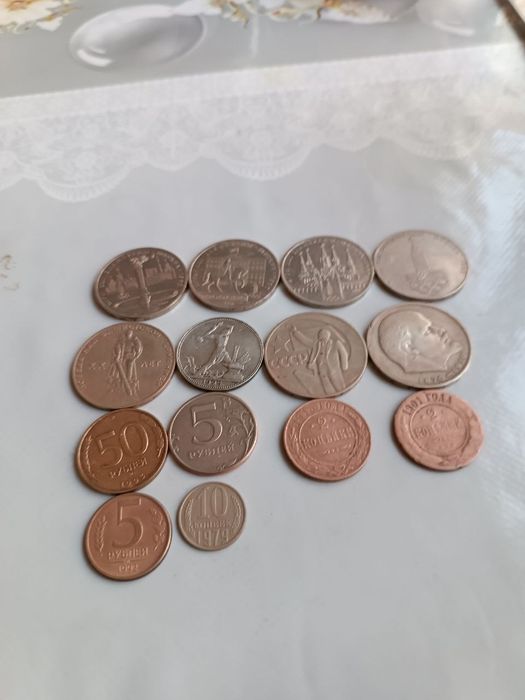 Срочно продам монеты