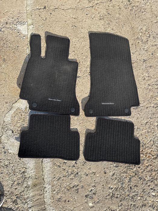 Стелки оргинални за Мерцедес w205