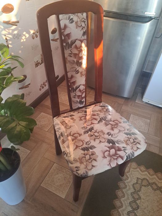 Стол и 8 шт стульев