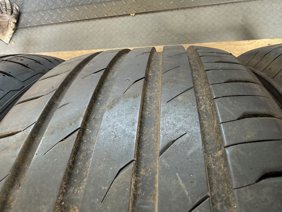 2x2бр. ЧИСТО НОВИ Летни Гуми С Борд 235/55R/18 -HANKOOK+TOYO- DOT:0822+5022 **AO+EV**