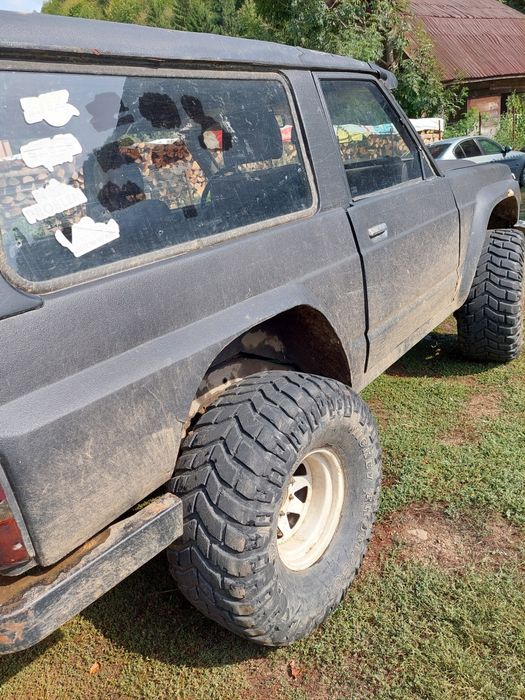 Vând nissan patrol y 60