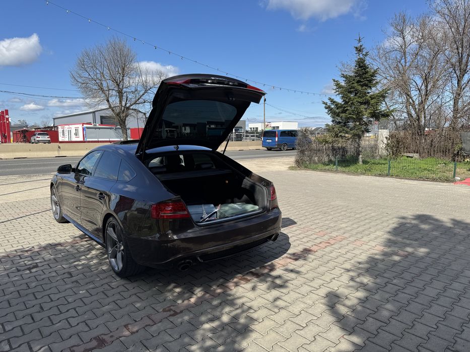 Audi A5 2012, maro,  fac si schimb se mai lasa la pret