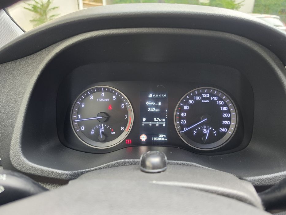 Hyundai Tucson 1.6, T-GDI, 4×4, manuala.