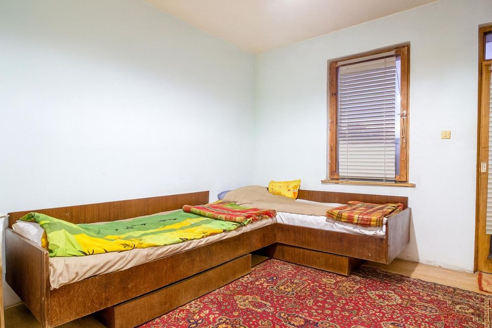 Многостаен апартамент под наем в Център